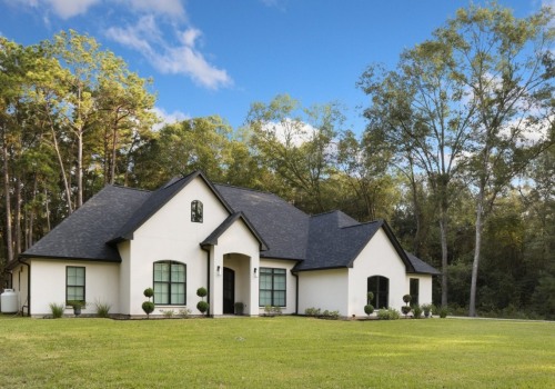 When Should You Repair or Replace Your Omaha Home?